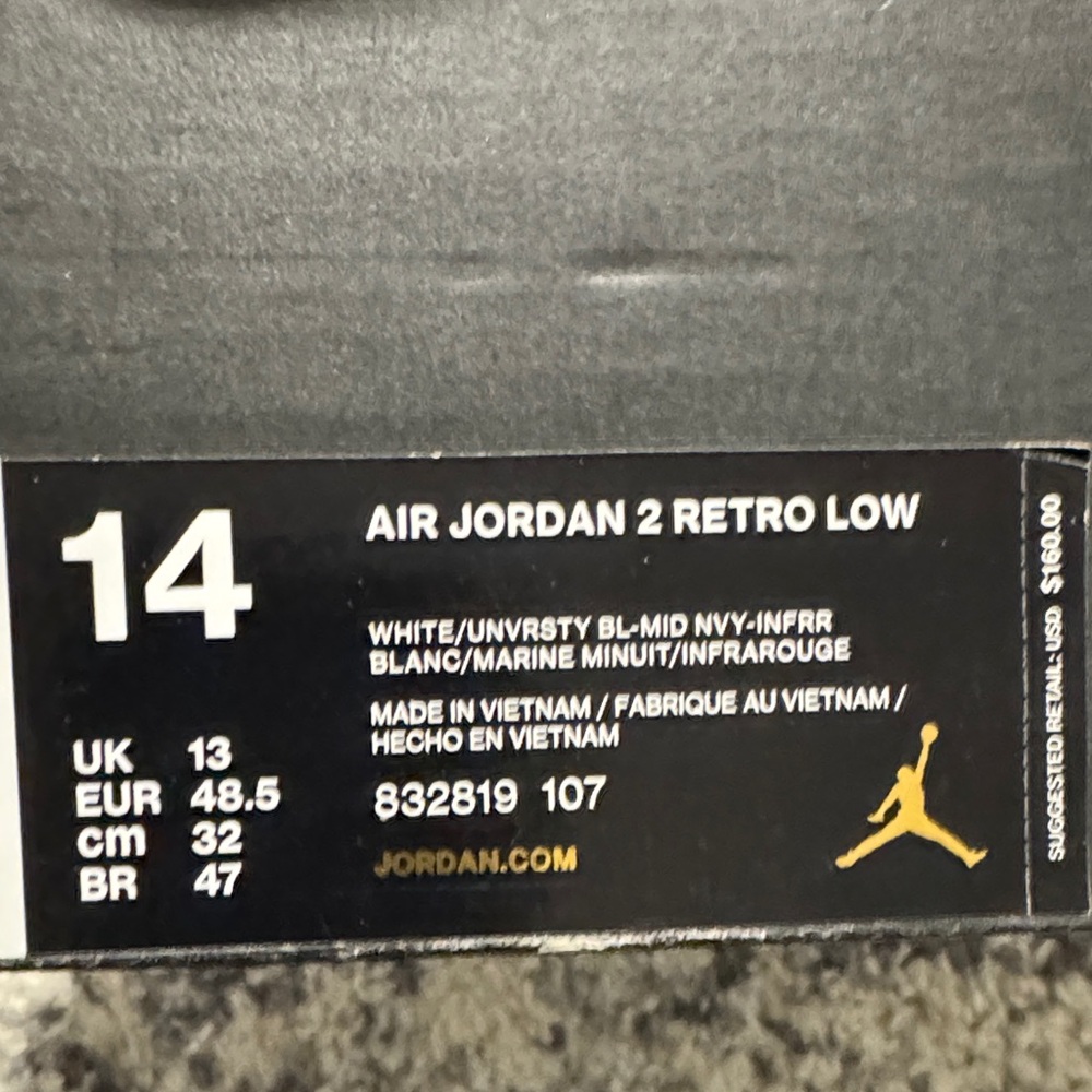 Jordan Men's White and Navy Sneakers - Picture 7 of 7